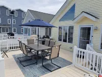 Whole home in Avalon, close to everything!