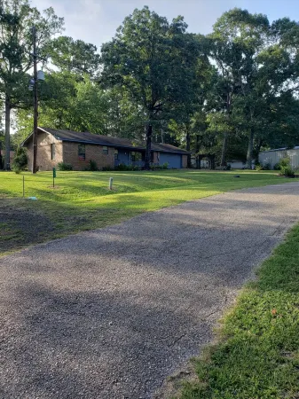 Toledo bend lake view home quiet neighborhood community boat launch.