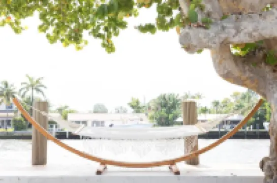 Beautiful Waterfront Condo on Canal with Pool & Walk to Beach! Boat Watch! 2b/2b