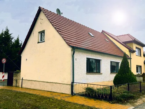 Quiet apartment for fitters - apartment for 10 people in Werder Hotels in Werder