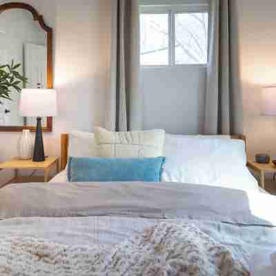 Applewood Ridge Guest House: Close to wineries, UVA & downtown Charlottesville Rooms