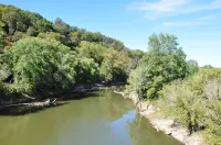 BLUE LICKS BUNGALOW-Next to Blue Licks State Park Hotels in Nicholas County