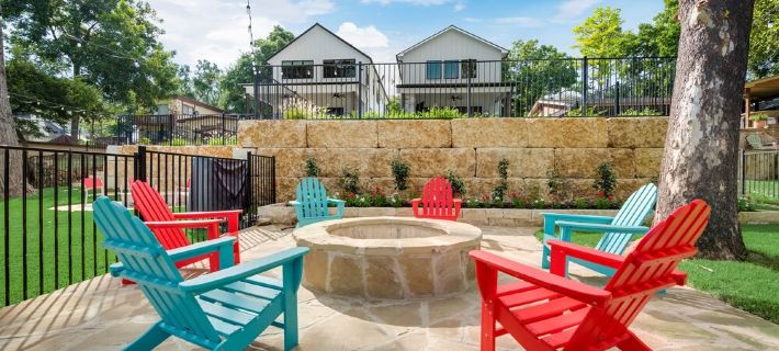 Luxury Lake House w/2 story dock, boat lift, & private heated pool! Hotele w: Llano County