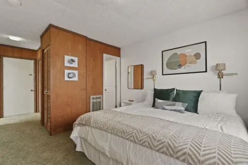 Mountain Getaway! Just 3 Minutes to Beech Mountain Resort with Winter Views!