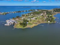 Charming Waterfront Farmhouse 10 Minutes from Blackwater NWR - Pet Friendly