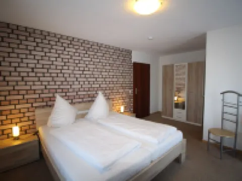 Spacious and comfortable apartment with terrace for up to 7 people 伊梅拉特酒店