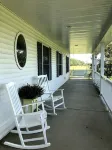Spacious Five Bedroom Country Home Near Hermann MO