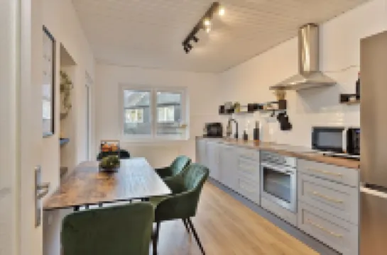 Apartment for 7 people 5 minutes to the Essen trade fair / main station