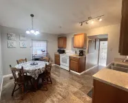 Cozy 2 bedroom house.within a hour to Lakes, Music venues, Historic Frankenmuth
