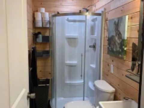 Critter Cottage at Coops Creek Cabins Hotels in Dunlap