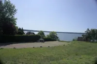 Sunset Inmitten der Mecklenburger Seenplatte Hotels in Alt Schwerin