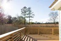 Marsh view bungalow located in Georgetown, SC