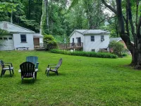 House / hot tub/pet friendly
