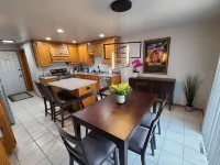 Convenient to Green Bay's beltline where you can get anywhere in 15 minutes.