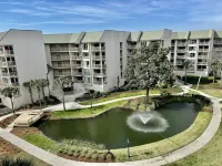 Stop Here! Can’t Beat This Villamare Top Floor Vacation Spot