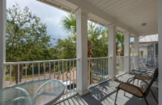 Tropical Paradise in Beach Retreat - FREE Beach Serv.  In Season Mar - Oct!