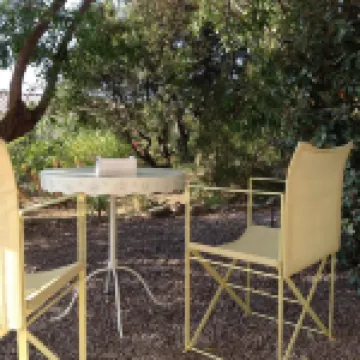 Studio 2 km from the beach wifi and parking