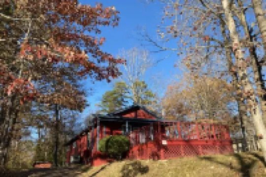 Razorback Red Lakeside Cottage