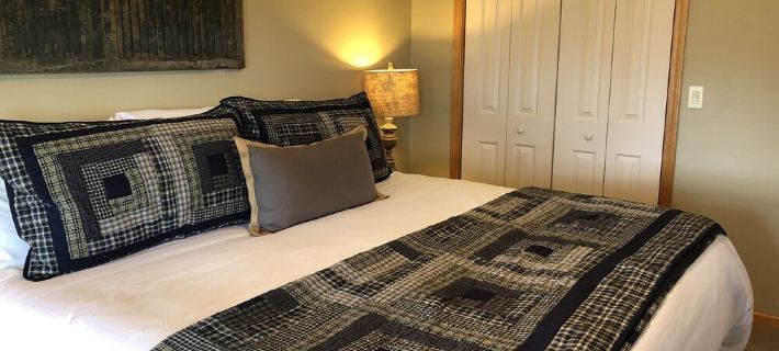 Best view of the river! Hotels in Izard County