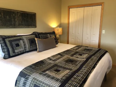 Best view of the river!