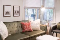 Minimalist-Style Apartment within walking distance of Downtown Johnson City