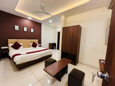 Hotel Rm Vijay Nagar Hotels near Ramaanujan library 2.0
