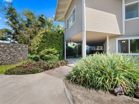 Beach Apartment Near Magic Sands Отели рядом с достопримечательностью «Уайт Сандс Виллидж»