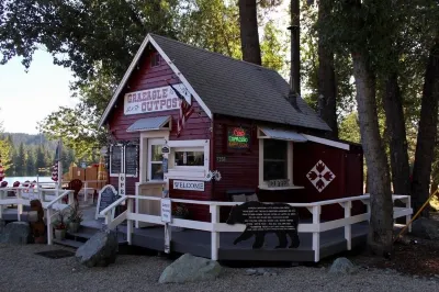 Graeagle Epic Adventure Mountain Home Hotels near Eagle Ridge RV Park