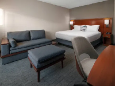 コートヤード バイ マリオット ベーカーズフィールド ベーカーズフィールドのホテル