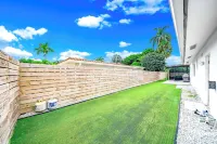 Private Home! Large Open Backyard+Close 2 Beach!