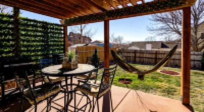 Spacious Modern Gorgeous Mountain Views Fort Carson Fire Pit!