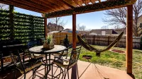 Spacious Modern Gorgeous Mountain Views Fort Carson Fire Pit!