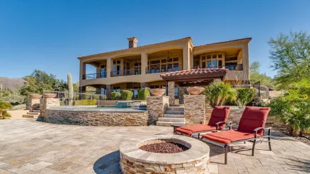 INCREDIBLE, City and Mountain Views!! The best Arizona SUNSET views!