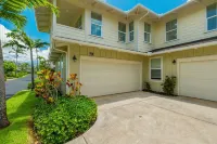 Luxurious Quiet Kauai Northshore Condo. Furnished as second home. Fabulous Pool!