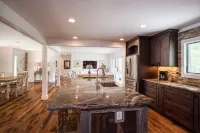 36 Private Acres on the New River w/Hot Tub