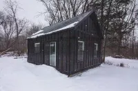 Modern Luxury Tiny Home - Walk to the Beach!