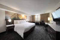 Holiday Inn Brookfield - ​​MILWAUKEE Hotels in Brookfield