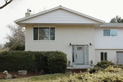 Spacious 5-bedroom house in enchanting Hillsboro Các khách sạn gần Glenn and Viola Walters Cultural Art Center