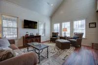 The Lodge at Twin Creek, Rate Reduced Hotels in Center Township