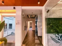 Hotel Lake View Airport Zone - Cho phép mang theo thú cưng