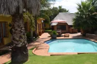 3 Brothers B&B - Pools
