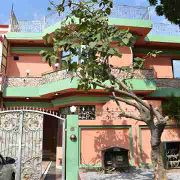 Royal Executive Residency Hotel Exterior