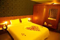 Hotel Chenduran Park Hotels near Sirumalai Reserved Forest