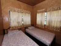 Nita Raft House