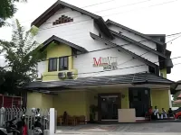 Mervit Hotel Hotel dekat Program Mahasiswa Wirausaha UNP