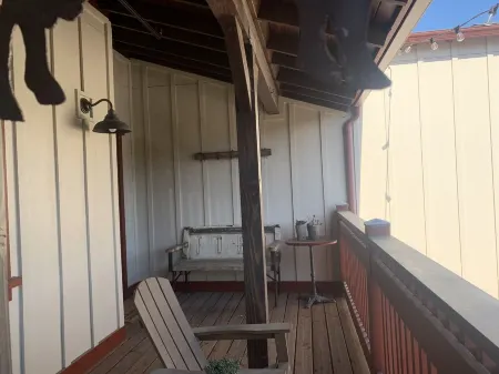 Wyatt Earp at the Los Alamos Mercantile