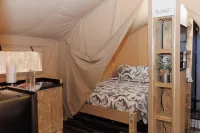 BEARADISE “Glamping Paradise”