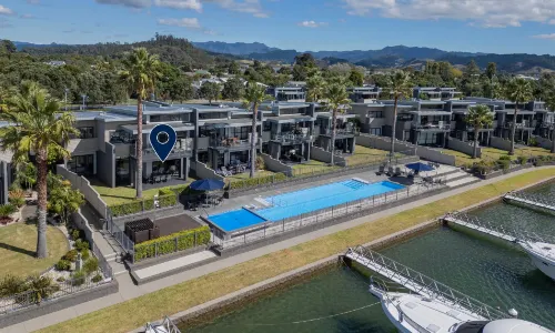 Sovereign Pier on the Waterways