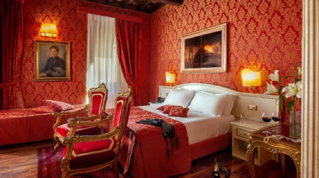 Residenza Canova Tadolini Luxury Rooms & Suites