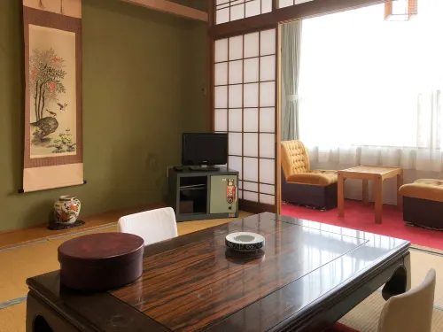 Showa Onsen Ryokan Sumire - Kaplıcalı